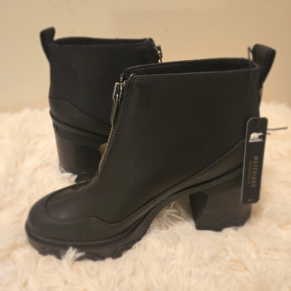 (NWT) Sorel - Brex™ Heel Zip - Black/Black - Size US W8